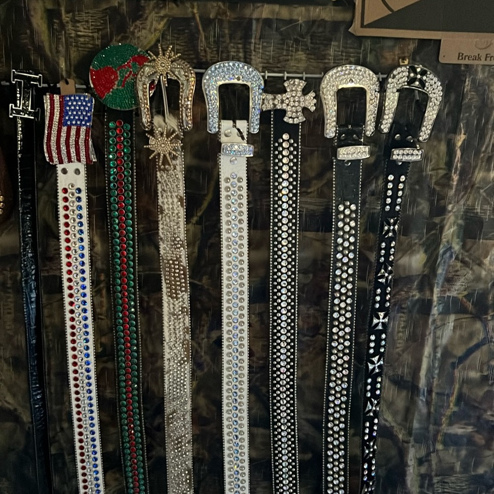Looking to trade for other bb belts